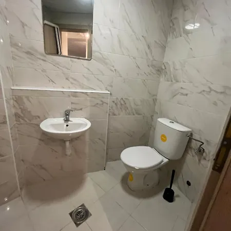 Dani's * Skopje